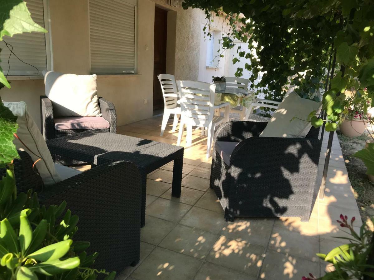 Les Buis Apartment Carpentras